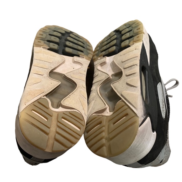 Nike men's athletic basketball sneakers shoes mesh knit shoes size 11.5 READ - Picture 4 of 7